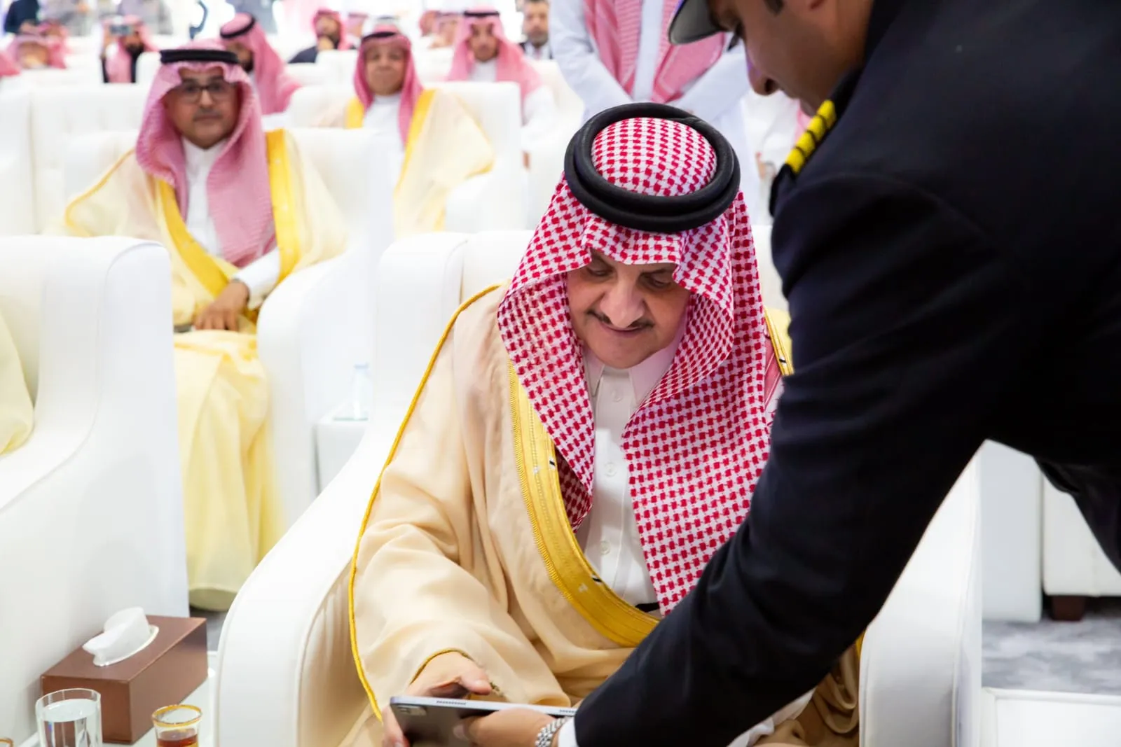 حفل توقيع عقود الخدمات البحرية ضمن برنامج التخصص 2023 في ميناء الملك عبد العزيز ( اله (25)_result